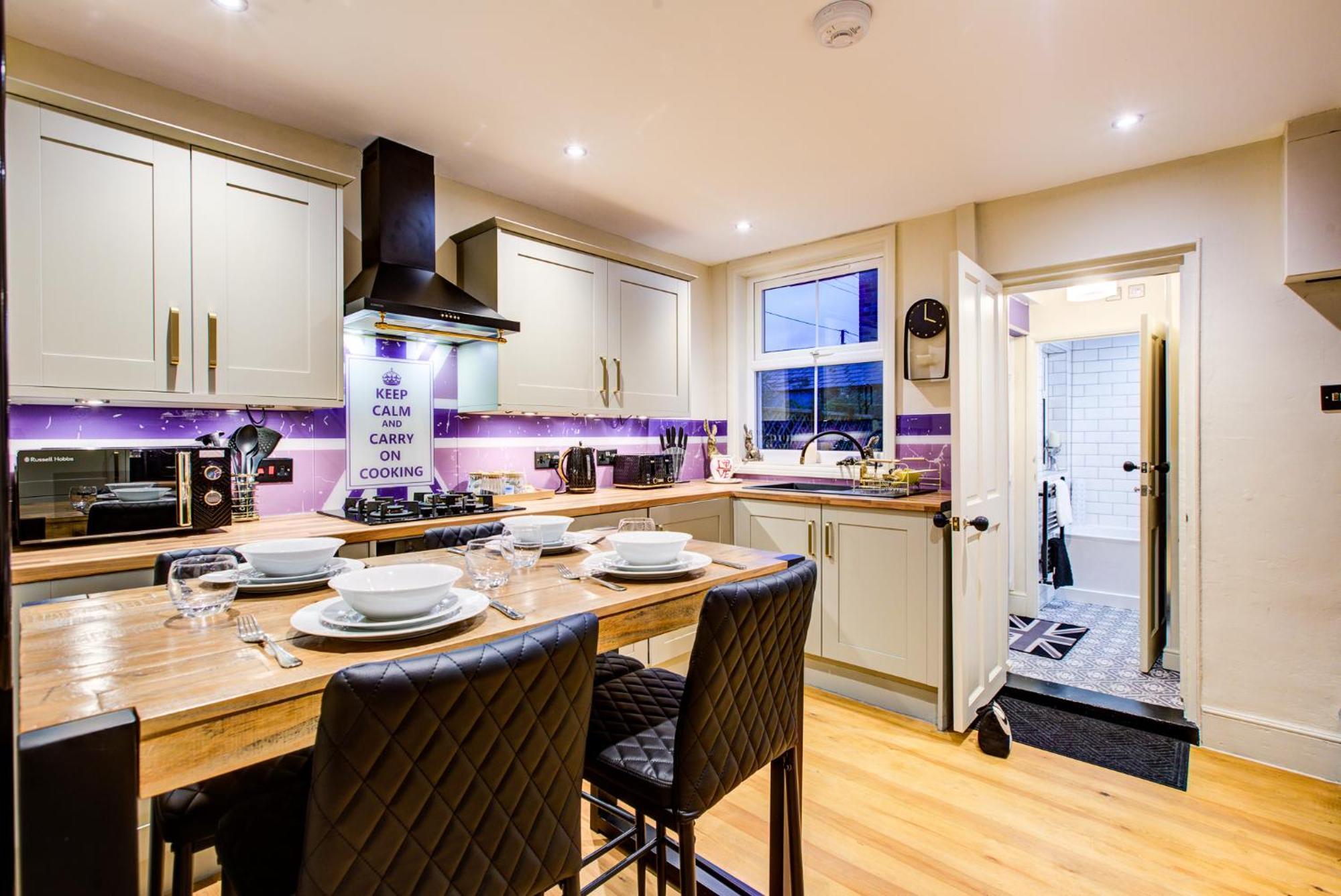 Queens Cottage, Wivenhoe Stylish, Plush, Cosy, Convenient & Quirky, 2X Double Bed Period Cottage Plus Patio - 9 Min Walk Train, 4 Min Walk High Street Pubs, Restaurants, Shops Dış mekan fotoğraf